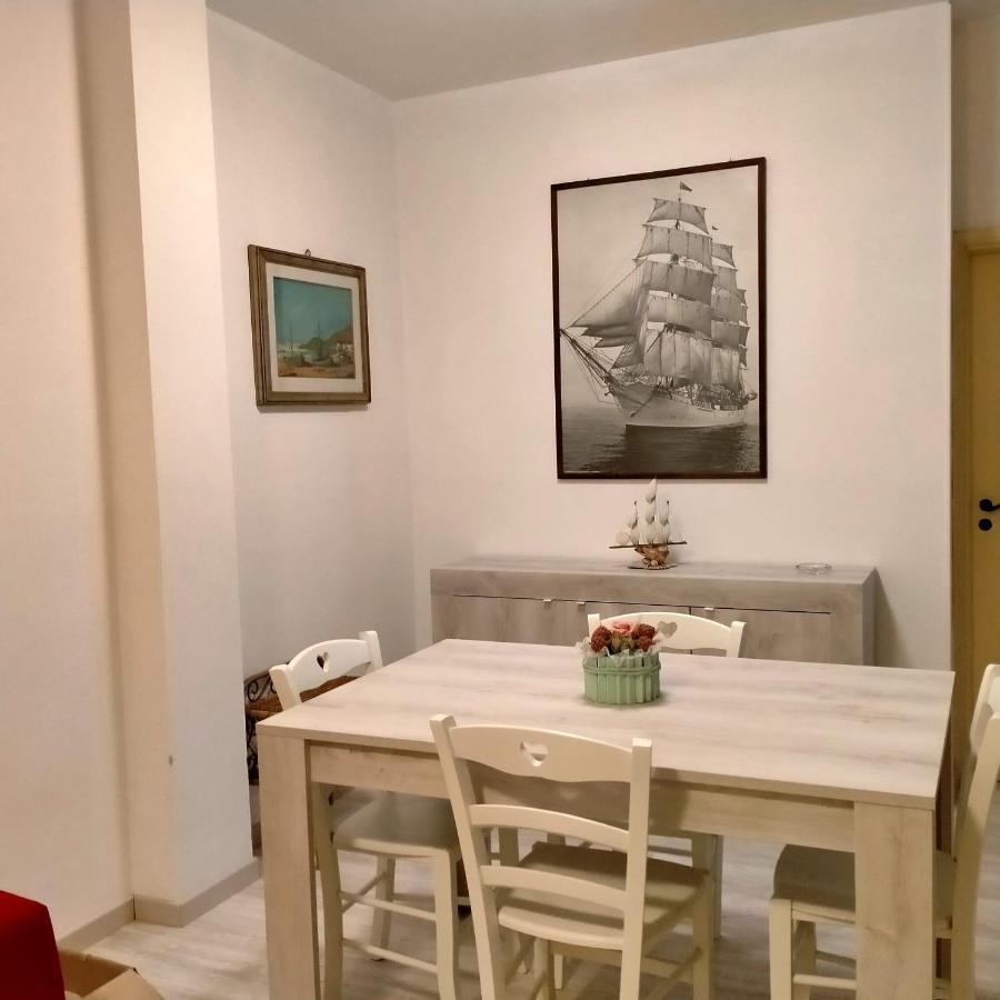 Ferienwohnung La Casa Al Mare Di Giulia Porto Potenza Picena Exterior foto