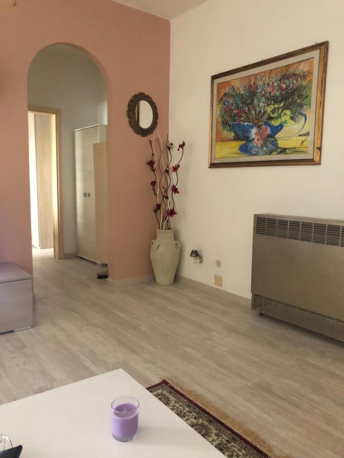 Ferienwohnung La Casa Al Mare Di Giulia Porto Potenza Picena Exterior foto